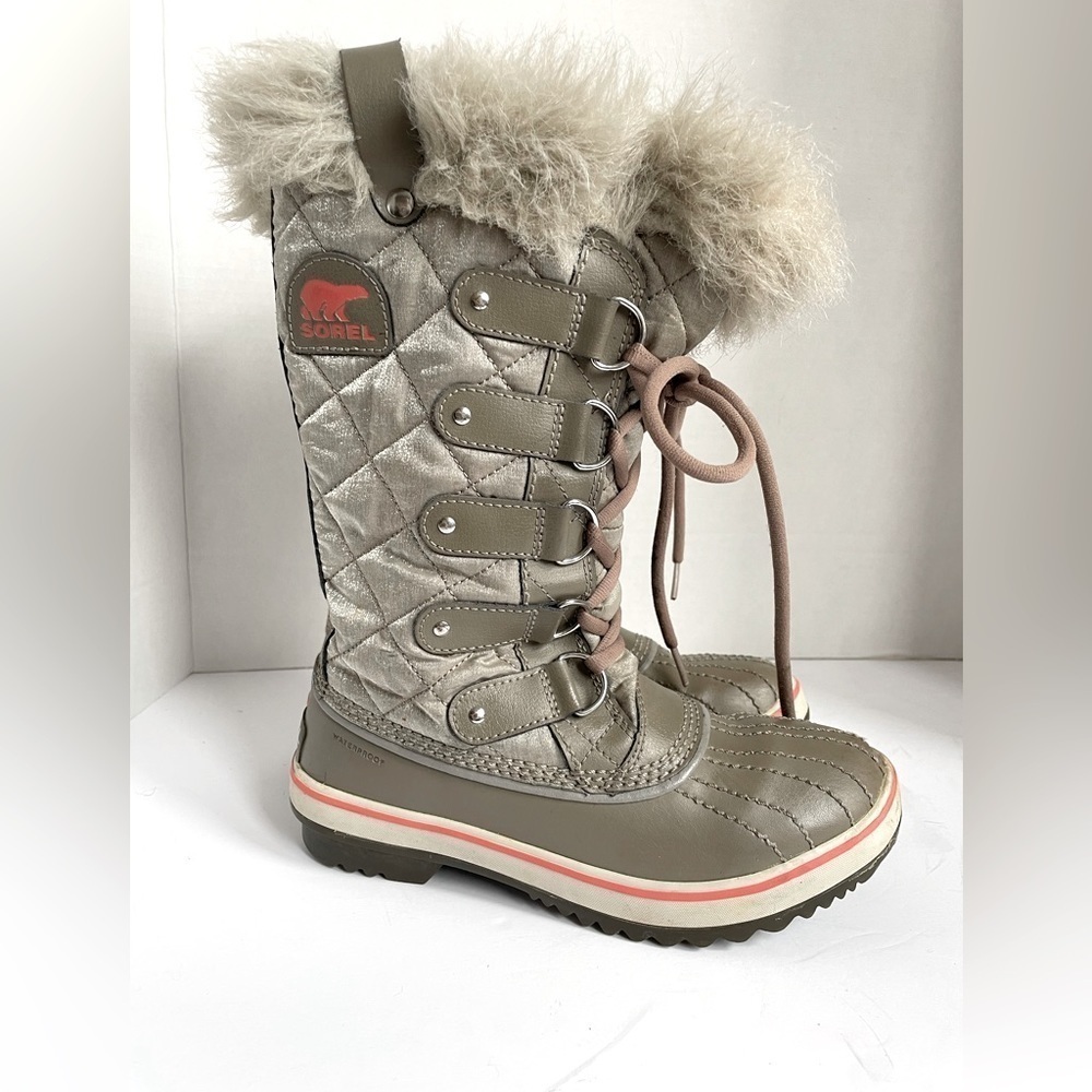 Sorel Tofino Organza Grey Silver‎ Snow Winter Boots
size 5
